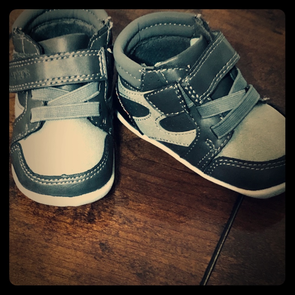 Carters Baby Hi-tops; sz3